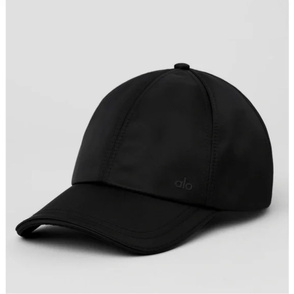 Alo Yoga Satin Off-Duty Hat